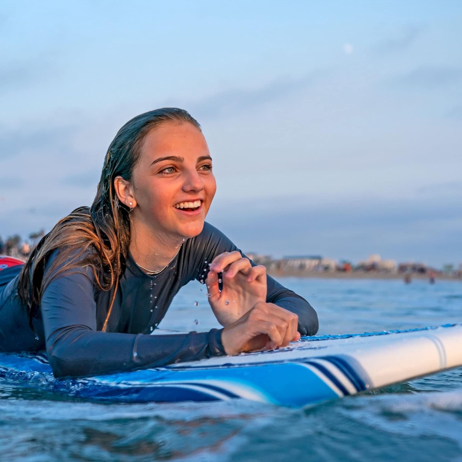 Wavestorm – Classic Soft Top Foam 7ft Surfboard Surfboard for Beginners and All Surfing Levels Complete Set Includes Leash and Multiple Fins Heat Laminated, Blue Pinline (AZ22-WSSF700-PIN)(Surfboard)
